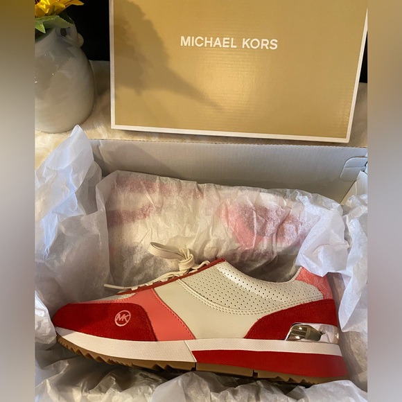 ✨NEW✨ Michael Kors Women’s Andi Color-Block Trainer Sneakers - Picture 8 of 8